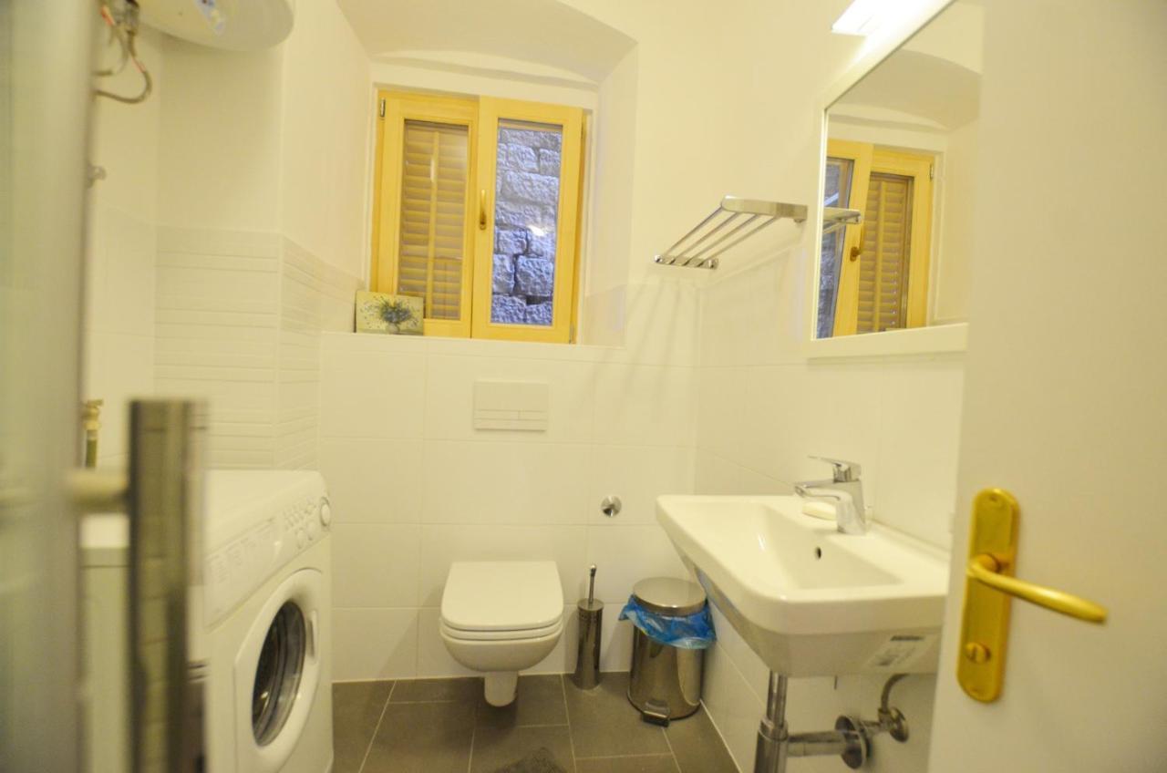 Leko Old Town Apartment 罗维尼 外观 照片